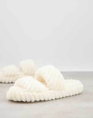 strap slider slippers