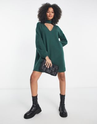 ASOS DESIGN – Zielona bardzo miękka sukienka dzianinowa mini z długimi rękawami i wstawką typu choker na szyi
