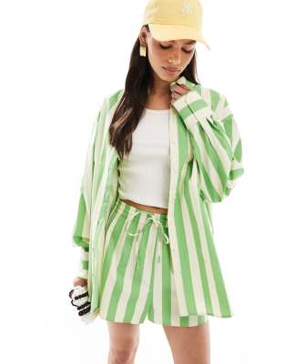 ASOS DESIGN – Zielona koszula oversize w paski, część zestawu - view 1