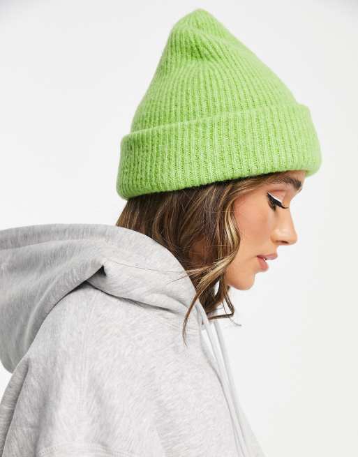 ASOS DESIGN – Zielona podwijana czapka beanie o grubym splocie