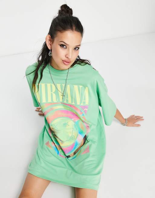 ASOS DESIGN – Zielona sukienka T-shirtowa oversize z nadrukiem Nirvana 