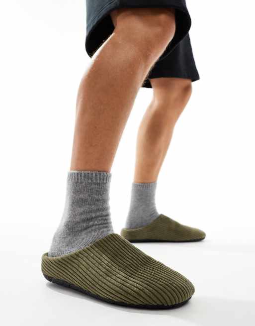 ASOS DESIGN – Zielone sztruksowe kapcie bez pięt w kolorze khaki