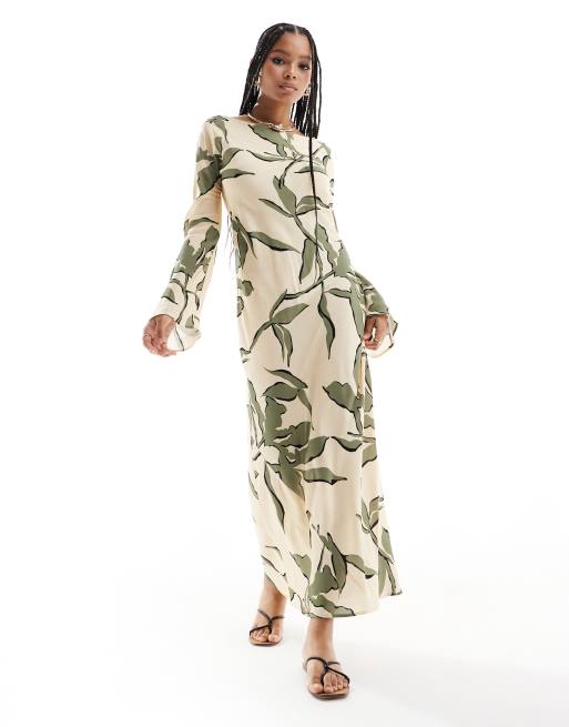 ASOS DESIGN – Zielono-kremowa wiskozowa sukienka midi z prostym dekoltem z przodu i w szpic z tyłu w duży kwiatowy wzór