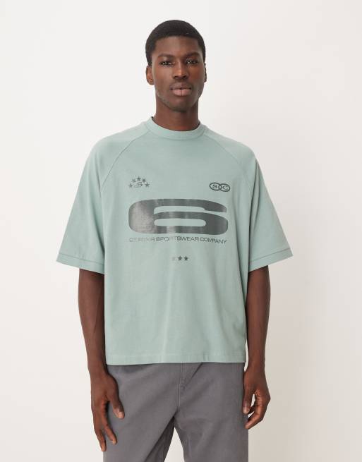  ASOS DESIGN – Zielony gruby T-shirt oversize o pudełkowym kroju z błyszczącą sportową grafiką i raglanowymi rękawami 