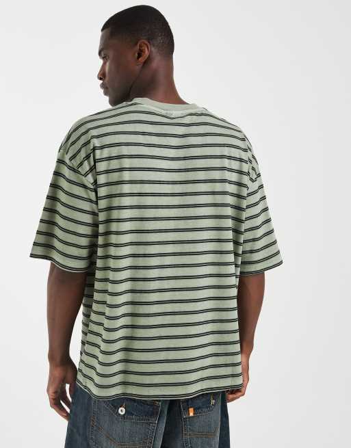 ASOS DESIGN – Zielony T-shirt oversize w paski z efektem sprania, 4 z 5