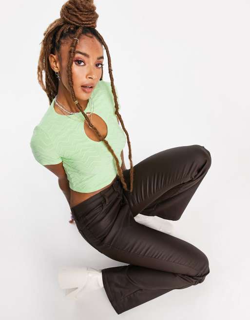 ASOS DESIGN – Zielony top z wycięciem przy dekolcie i falistą fakturą