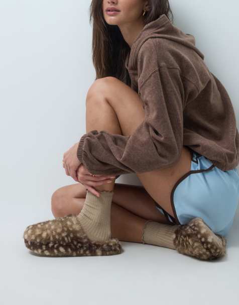 ASOS DESIGN Zina mule z zakrytymi palcami we wzór w jelenie - view 1