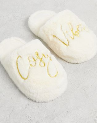 Zina Pantofole crema con punta chiusa e scritta "Cosy Vibes" Asos Donna Abbigliamento Abbigliamento per la notte Loungewear 