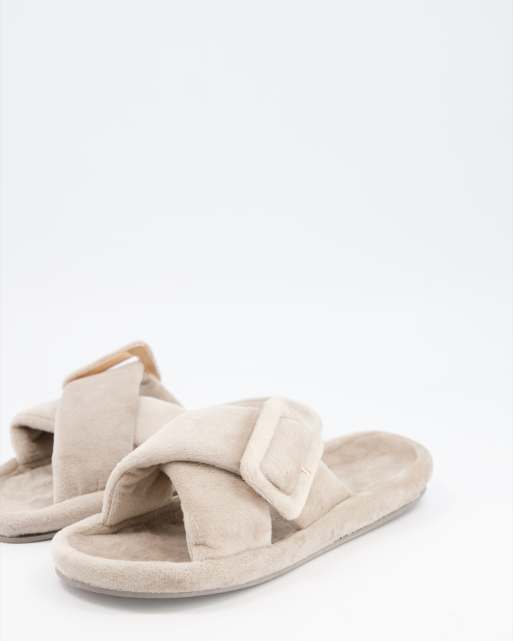 ASOS DESIGN - Zine - Chaussons style mules en fausse fourrure - Vison