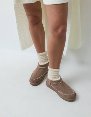 Slippers 3
