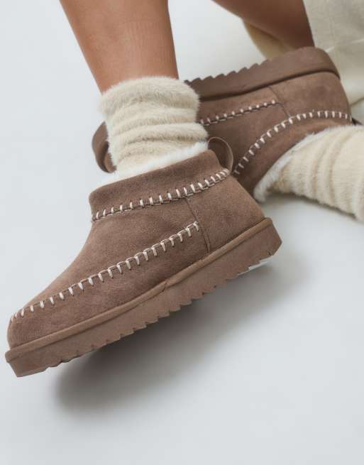 ASOS DESIGN Zinky bootie slippers in taupe suedette, 2 of 4