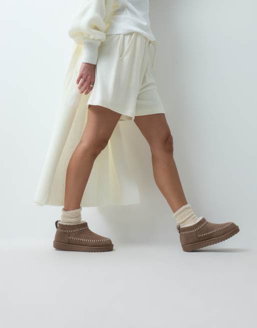 ASOS DESIGN Zinky bootie slippers in taupe suedette, 3 of 4