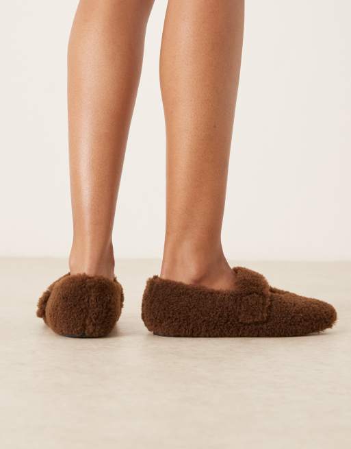 ASOS DESIGN – Zinnia – Czekoladowe kapcie balerinki z kożuszka, 3 z 4