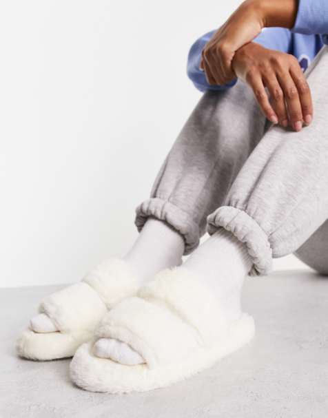 Plain Fluffy Slippers  Slippers, Fluffy shoes, Women shoes sale