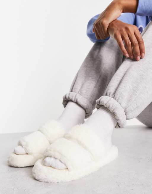 ASOS DESIGN – Zion – Kremowe wsuwane kapcie z podwójnymi paskami 