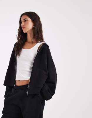 Black Zip 1
