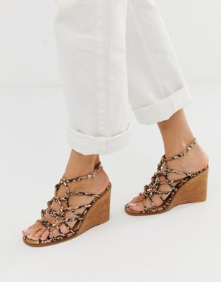 ASOS DESIGN – Zoe – Sandalen mit Keilabsatz-Mehrfarbig