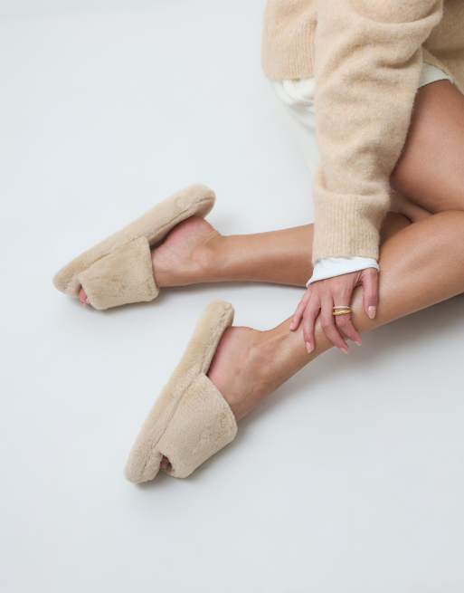 ASOS DESIGN Zofia mule slipper in beige fur, 2 of 4