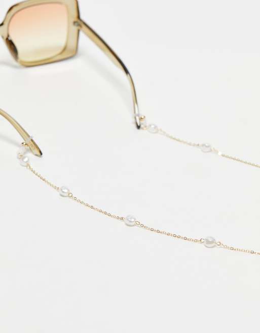 ASOS DESIGN - Zonnebrilketting met imitatie-zoetwaterparels in goudkleur