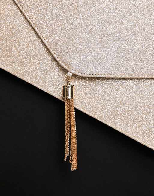 ASOS DESIGN – Złota brokatowa kopertówka z frędzlem, 2 z 4
