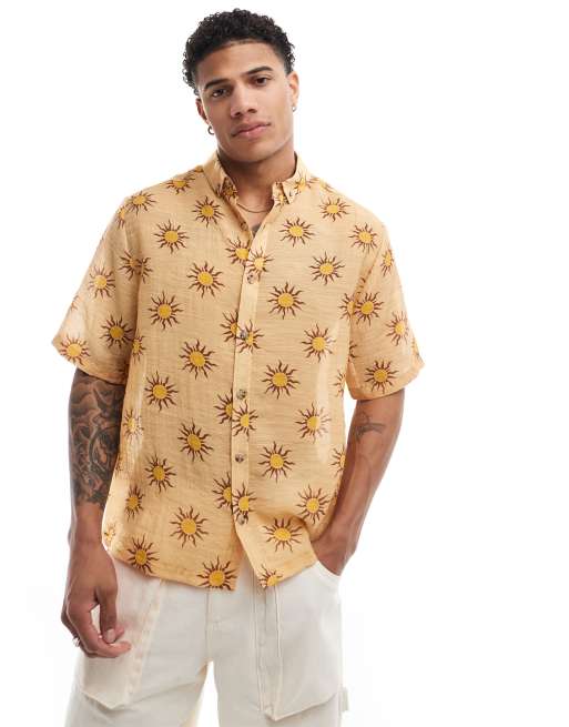 ASOS DESIGN – Żółta luźna koszula o pudełkowym kroju we wzór z motywem słońca