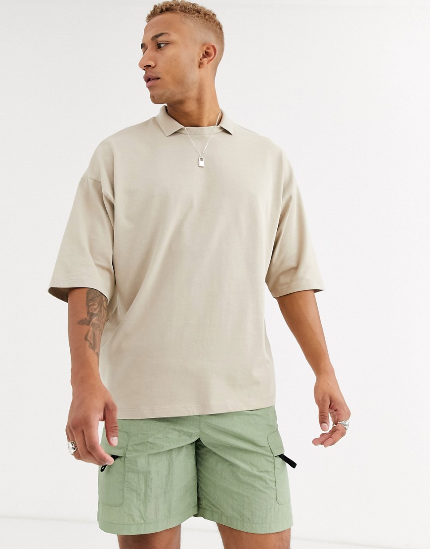 ASOS DESIGN - Zwaar oversized T-shirt met polokraag in beige