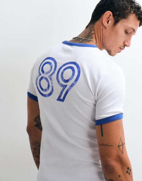 ASOS DESIGN zware muscle fit ringer T-shirt met sportprint in wit rib - view 1