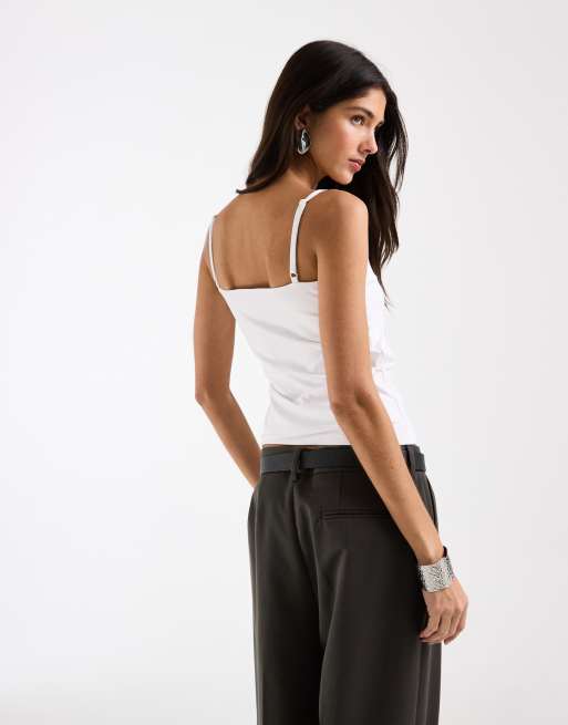 ASOS DESIGN – Zweilagiges Longline-Camisole in Weiß mit U-Ausschnitt, 4 von 4
