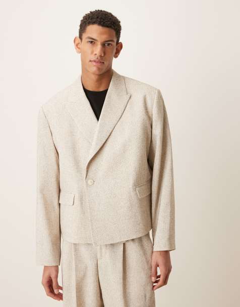 ASOS DESIGN – Zweireihige Boxy Cropped Fit Anzugjacke in Creme - view 1
