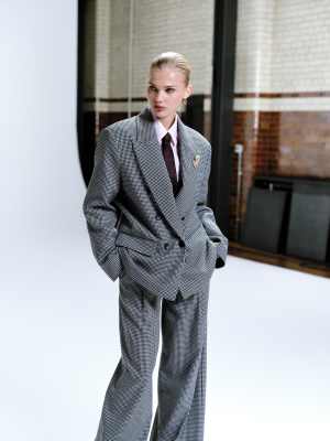 ASOS DESIGN - Zweireihiger Blazer mit Hahnentrittmuster und betonter Schulterpartie-Bunt