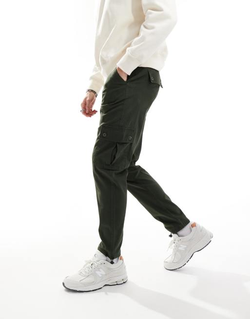 ASOS DESIGN – Zwężane spodnie bojówki w kolorze khaki, 4 z 5