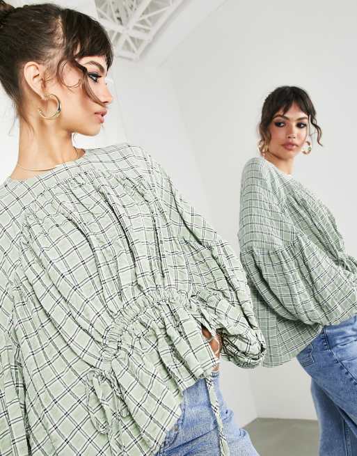 ASOS EDITION - Aangerimpelde geruite top in groen