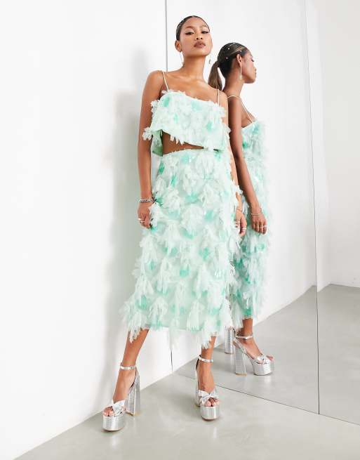 ASOS EDITION – Blekgrön, strukturerad pennkjol i midilängd med paljetter av mesh, 4 av 4