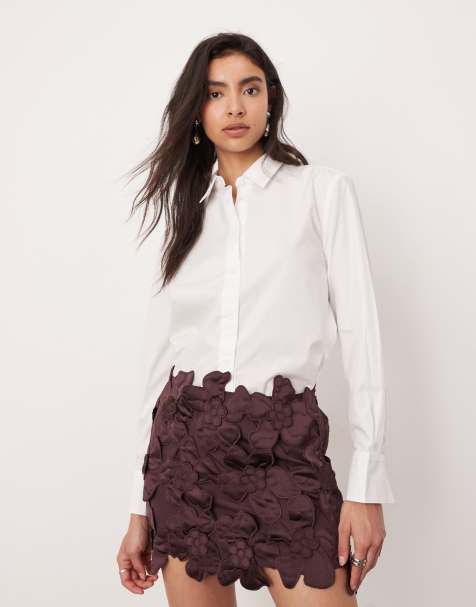 ASOS Edition – Bordowa satynowa pikowana spódnica mini z ażurowym wzorem i haftem - view 1