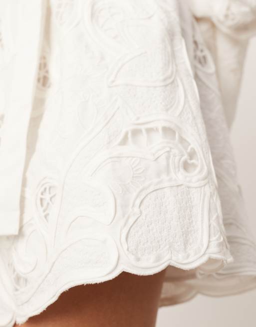 ASOS EDITION - Boxy short met broderie uitsnijdingen in wit, deel van co-ord set, 5 van 5