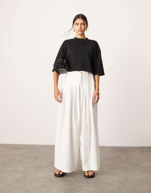 ASOS EDITION - Broek met linnenlook, ultrawijde pijpen, halfhoge taille en geplooide voorkant in wit