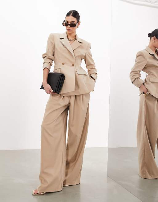 ASOS EDITION - Broek met super wijde pijpen en geplooide voorkant in stone