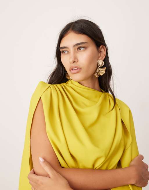 ASOS EDITION – Chartreusegrön maxiklänning med extrema ärmar i satin, 3 av 4