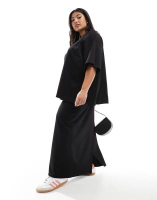 ASOS EDITION Curve - Gerade geschnittener Maxirock aus erstklassigem, schwerem Struktur-Jersey in Schwarz