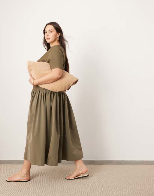 ASOS EDITION Curve jersey contrast fabric tshirt dress with drop waist in olive green , 2 of 4