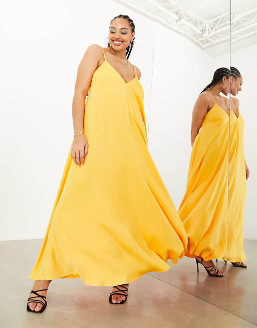 ASOS EDITION Curve – Maxi-Trägerkleid in Orange mit weit ausgestelltem Rockteil