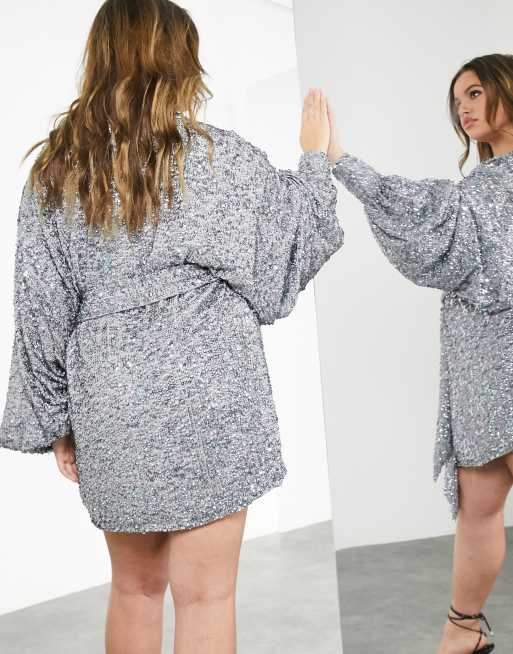 ASOS EDITION - Curve - Mini-jurk met gemengde lovertjes en oversized blousonmouwen in zilver, 2 van 4