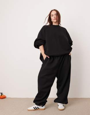 ASOS DESIGN CURVE PREMIUM HEAVY WEIGHT SWEATSHIRT WITH SEAM DETAILING 