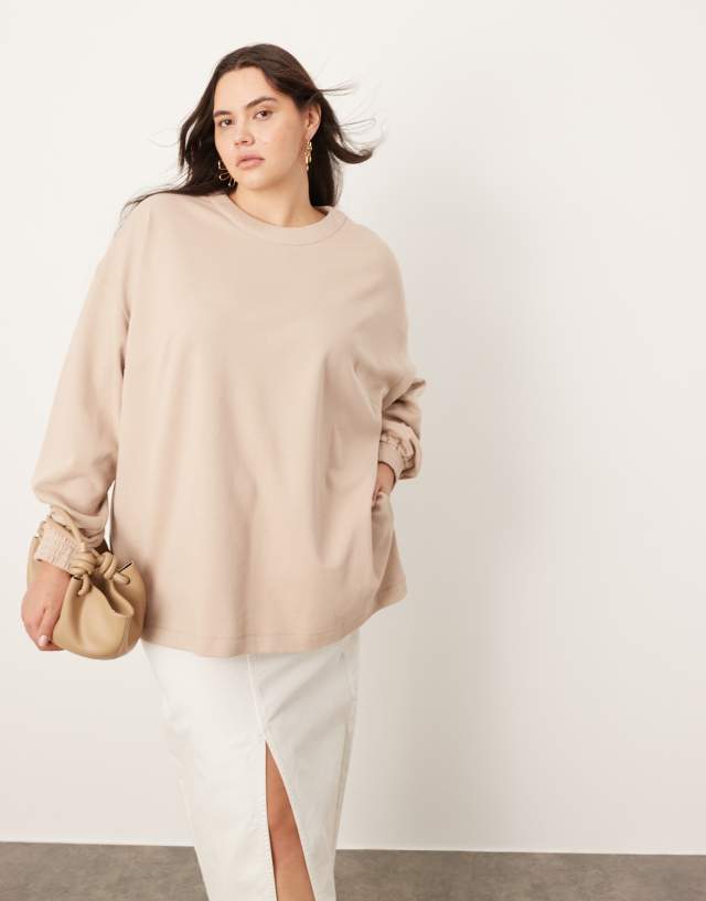 ASOS EDITION - curve premium longline top in textured jersey in mocha