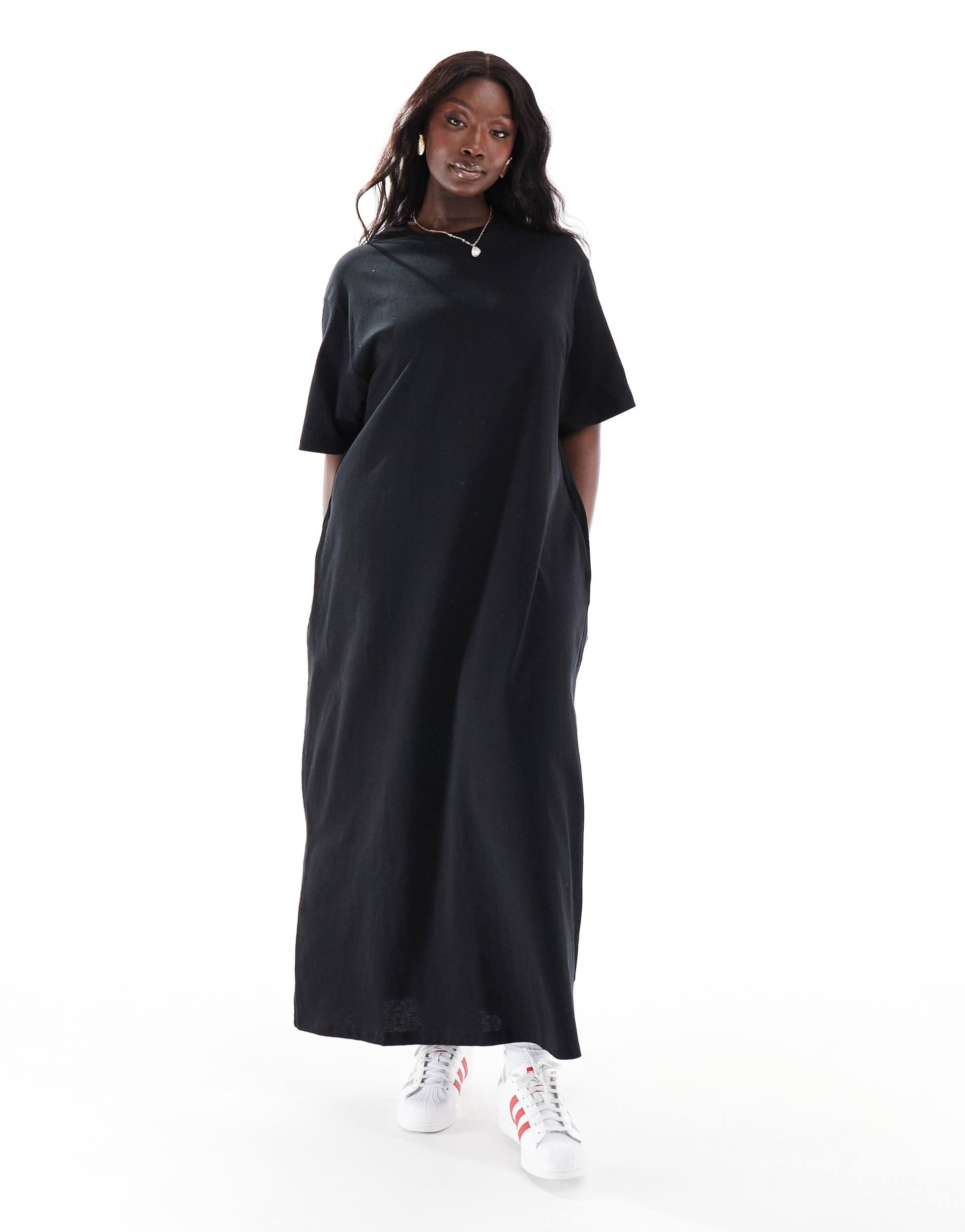 asos edition curve premium t-shirt maxi dress with pockets in black