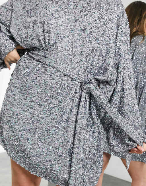 ASOS EDITION Curve - Robe courte à sequins variés avec manches blouson oversize - Argenté, 3 de 4