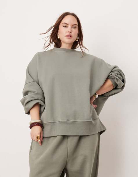 ASOS Edition - Curve - Sweatshirt van premium zware stof met siernaden in olijfgroen - view 1
