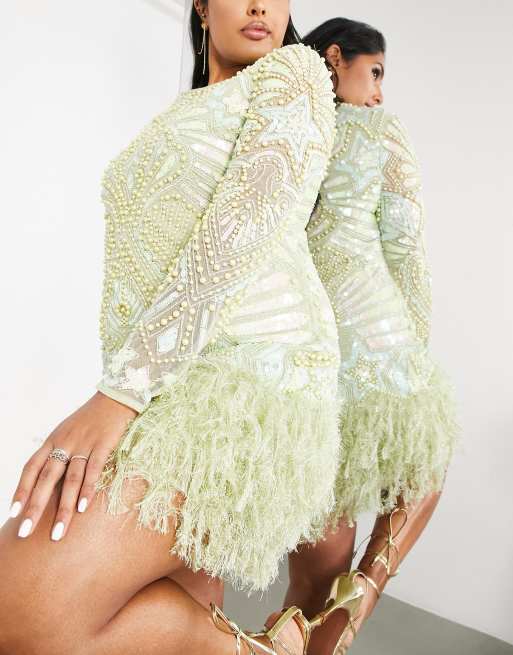 ASOS EDITION Curve - Vestito corto verde pastello con perle, paillettes a stella e fondo con piume sintetiche, 3 di 4