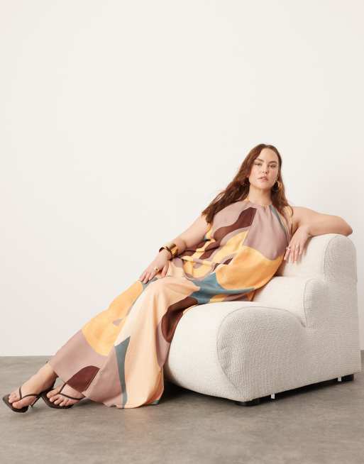 ASOS Edition Curve - Vestito lungo a trapezio con stampa astratta allacciato al collo, 3 di 4