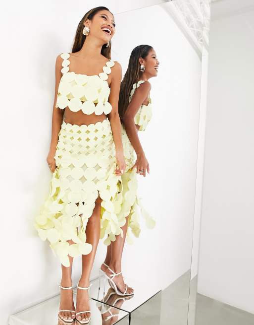 ASOS Edition – Cytrynowy krótki top z motywem powycinanych kół, 3 z 4